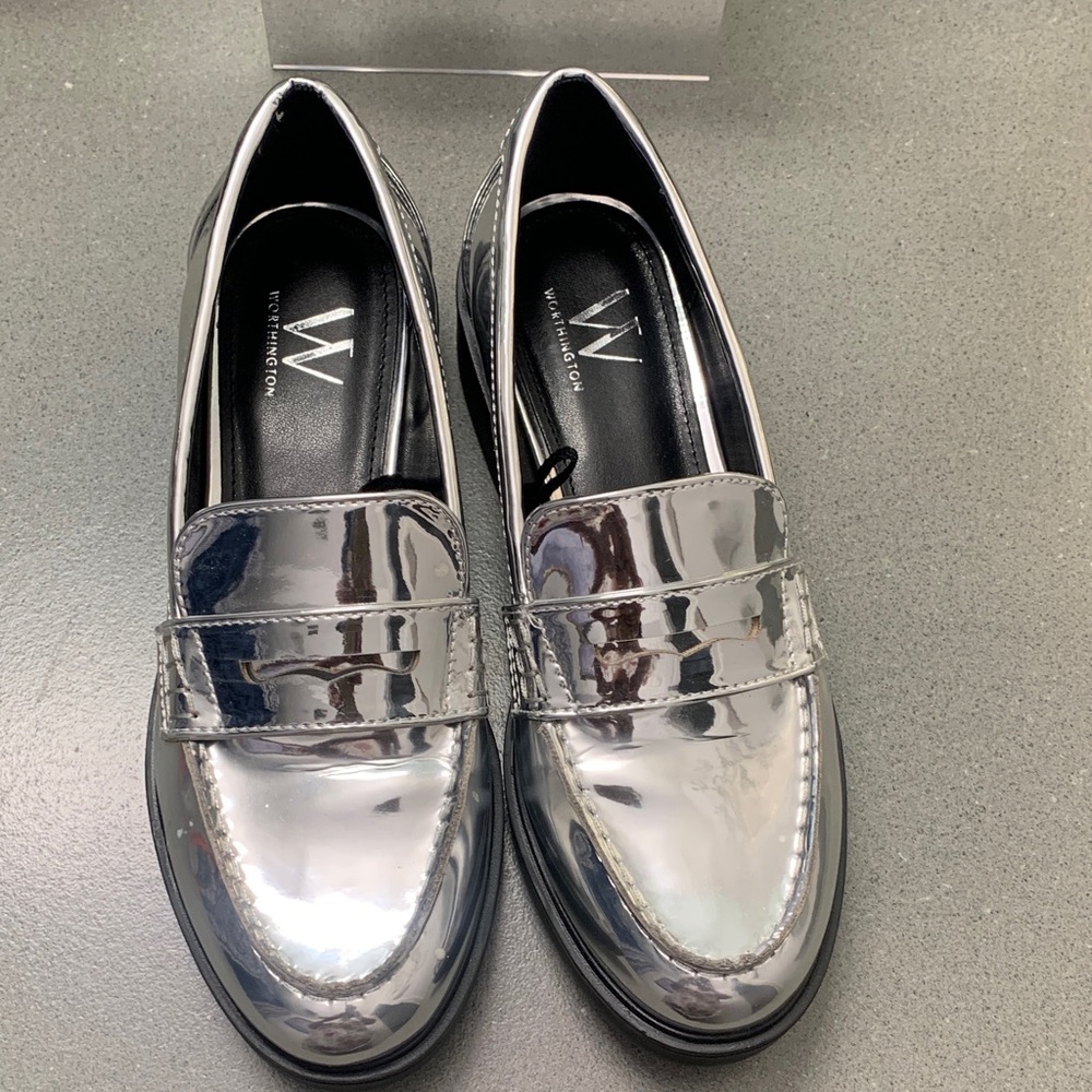 Worthington Shiny Silver unisex loafers.